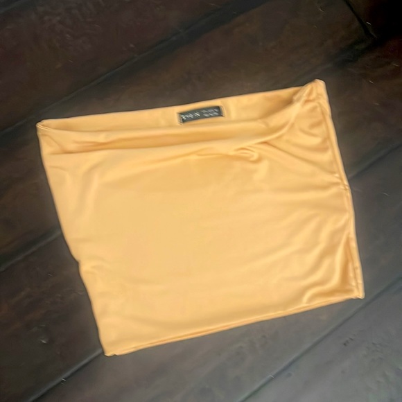 Beige Nude Peach Bandeau Crop Top - Picture 3 of 3